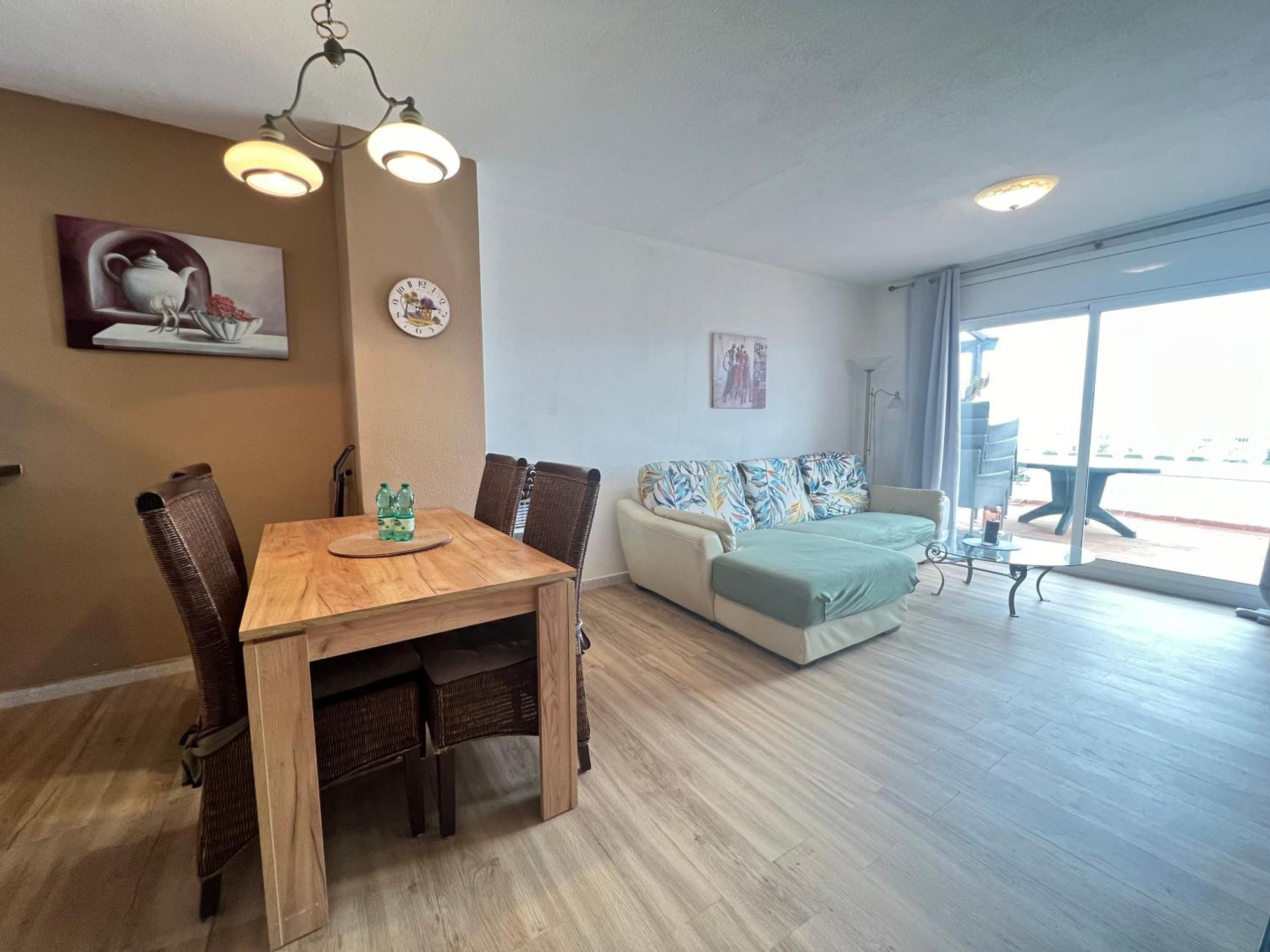 Apartamento Gran Lago Con Vistas Al Canal เอมปูเรียบราบา ภายนอก รูปภาพ