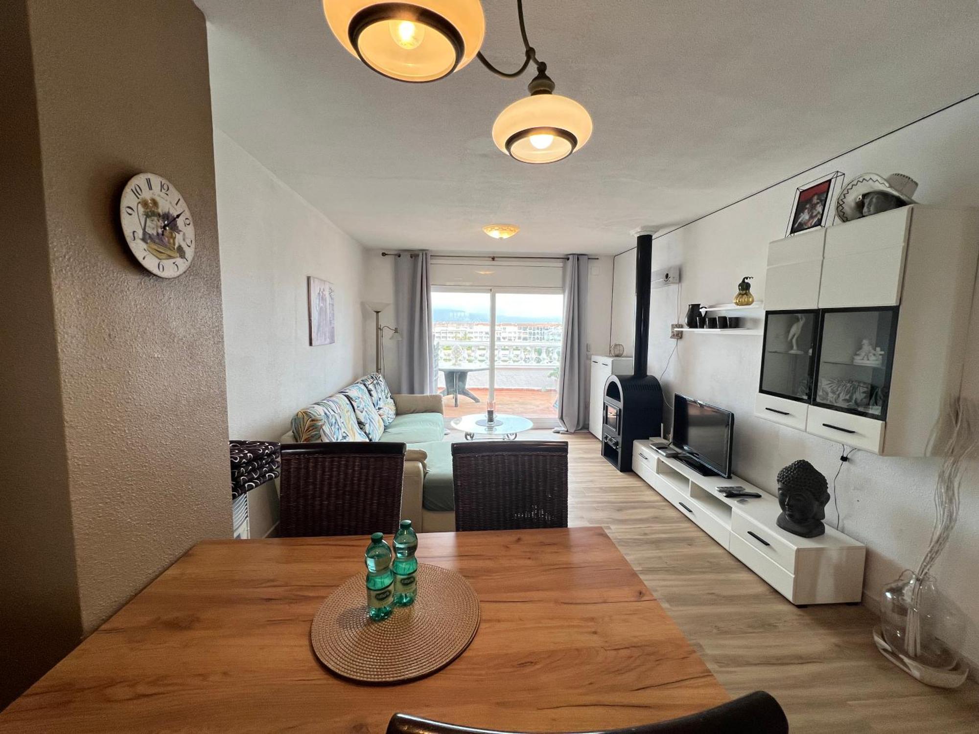 Apartamento Gran Lago Con Vistas Al Canal เอมปูเรียบราบา ภายนอก รูปภาพ