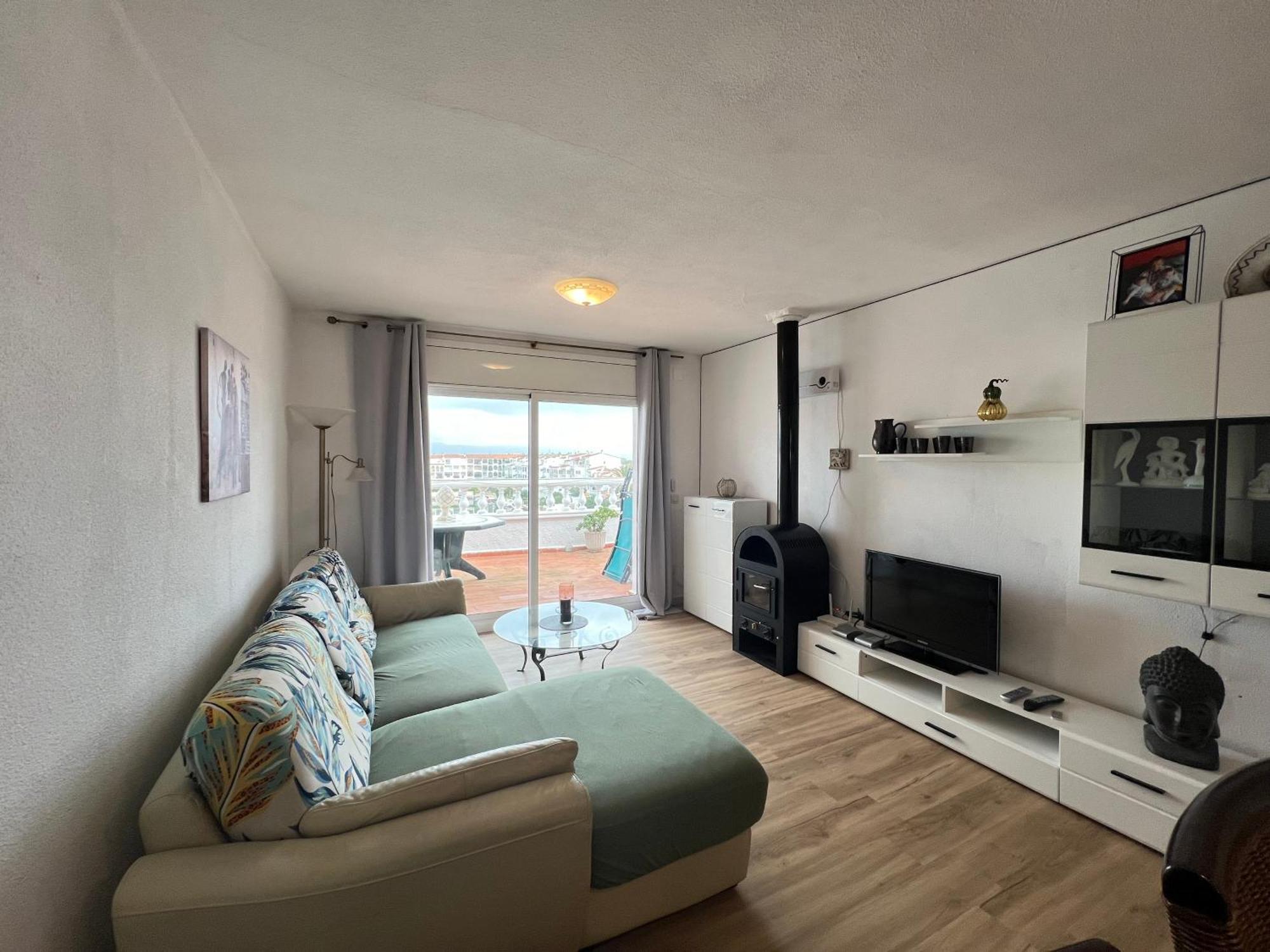 Apartamento Gran Lago Con Vistas Al Canal เอมปูเรียบราบา ภายนอก รูปภาพ